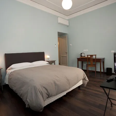 דירה Colosseo Secret Garden - And רומא