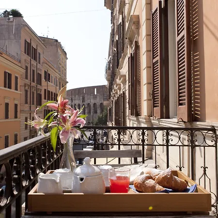 דירה Colosseo Secret Garden - And רומא