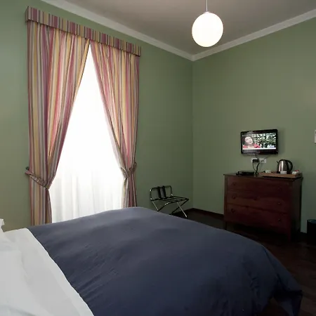 Colosseo Secret Garden - And * רומא