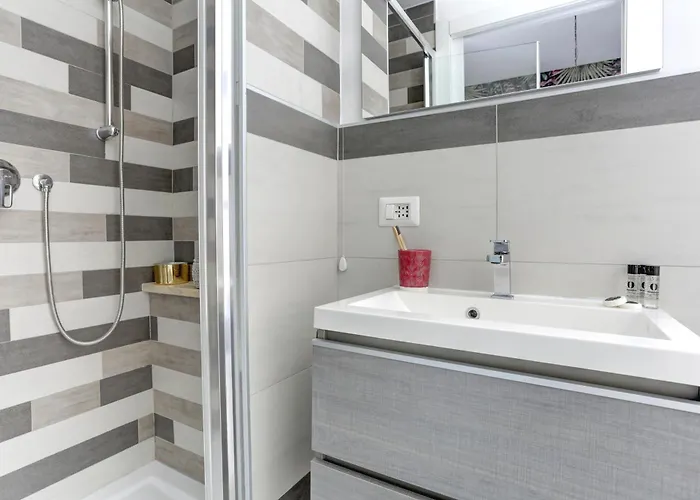 Colosseo Secret Garden - And 아파트 *